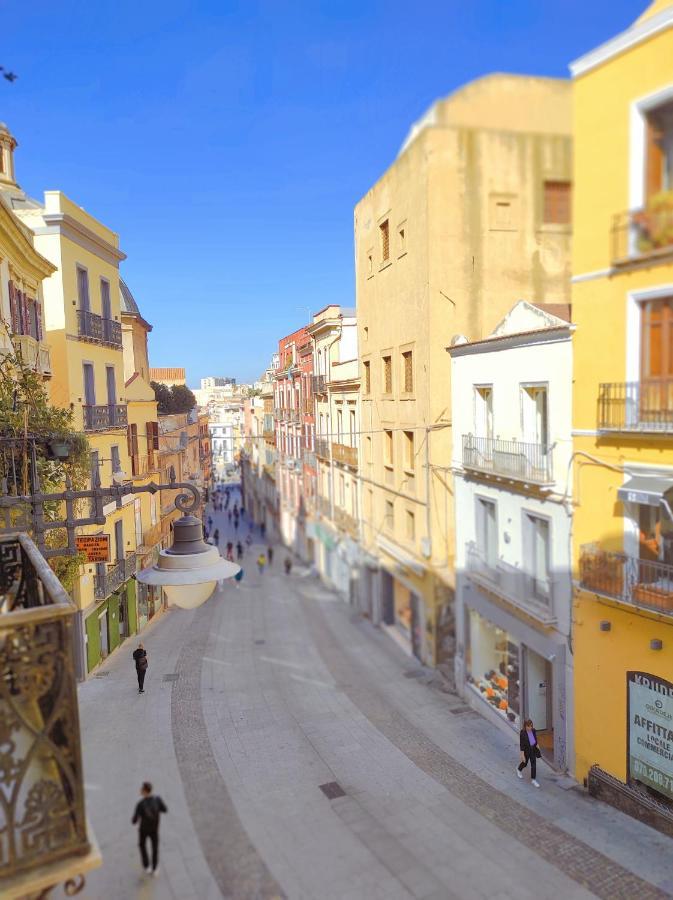 Manno Rooms Affittacamere Cagliari Bagian luar foto